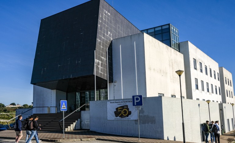 escola-de-saude-nao-passara-a-faculdade-na-universidade-de-leiria