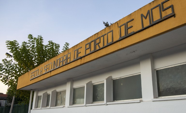 porto-de-mos-garante-financiamento-de-93-me-para-obras-na-escola-secundaria