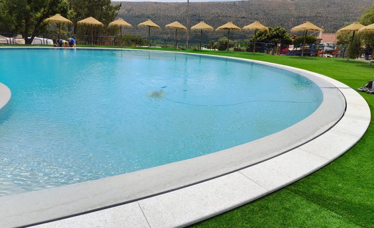 Para já, a piscina será para uso exclusivo dos hóspedes
