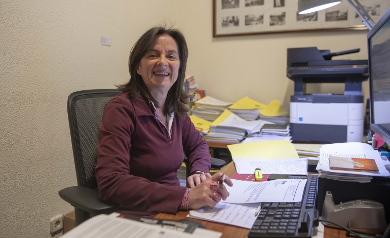 ha-36-anos-a-secretariar-os-presidentes-da-camara-de-figueiro-dos-vinhos