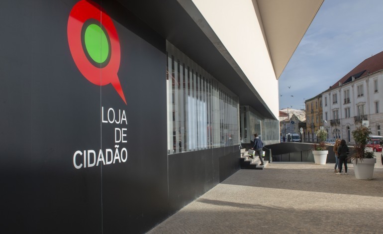 exercito-instala-se-na-loja-do-cidadao-com-renda-de-109-euros