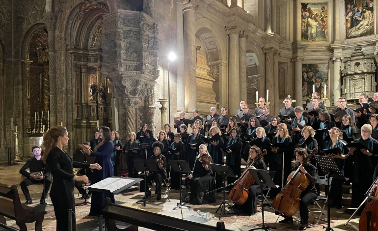 comeca-o-cistermusica-sacra-ensemble-sao-tomas-de-aquino-e-coro-regina-coeli-de-lisboa
