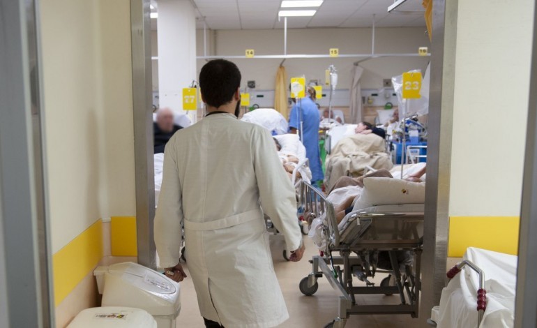 hospital-de-leiria-encaminha-doentes-urgentes-para-outras-unidades-de-saude