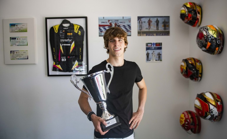 ivan-domingues-entre-a-velocidade-e-adrenalina-esta-o-sonho-da-formula-1