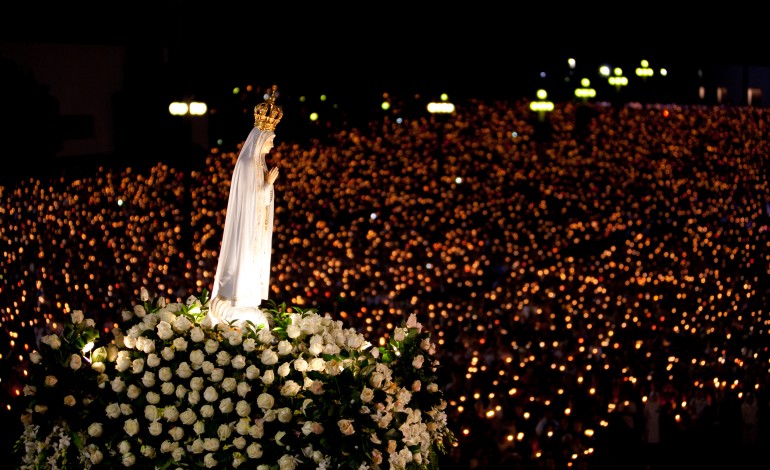 imagem-peregrina-regressa-ao-santuario-de-fatima-4089