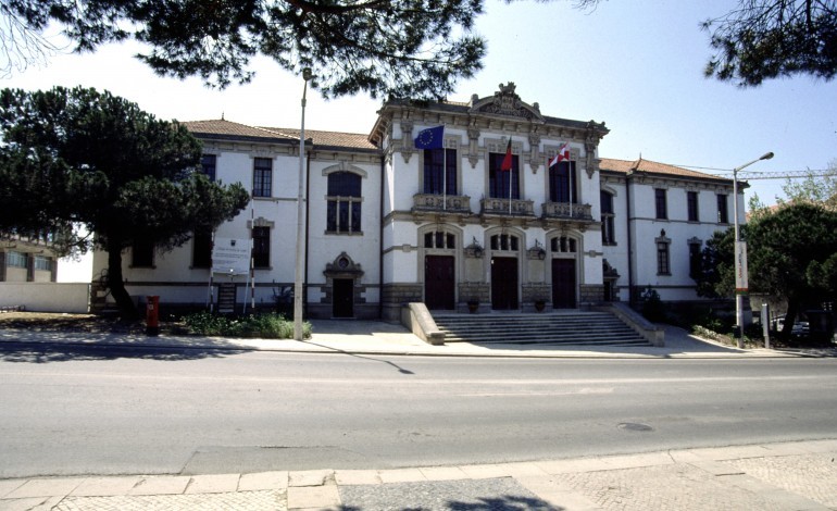 municipe-alerta-na-assembleia-municipal-para-perigo-na-loureira