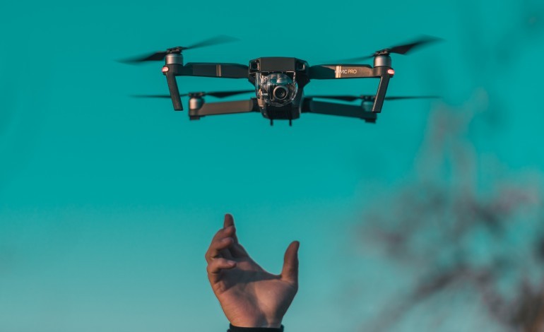 inteligencia-artificial-modelos-gemeos-digitais-e-drones-unidos-na-deteccao-de-incendios