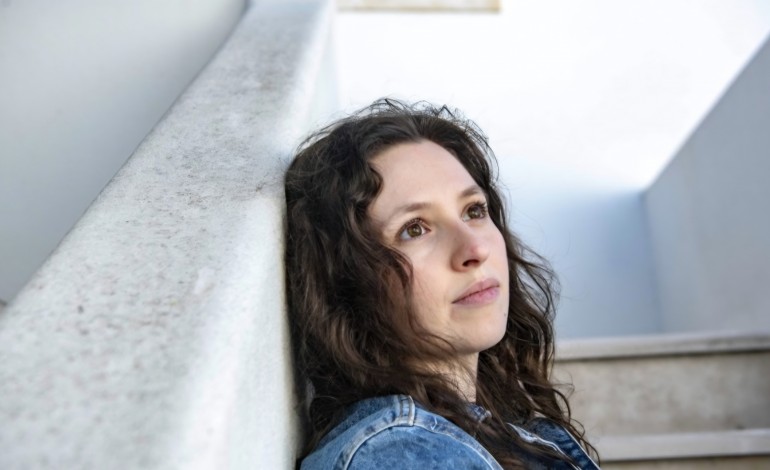 premios-play-estela-alexandre-e-femme-falafel-nomeadas