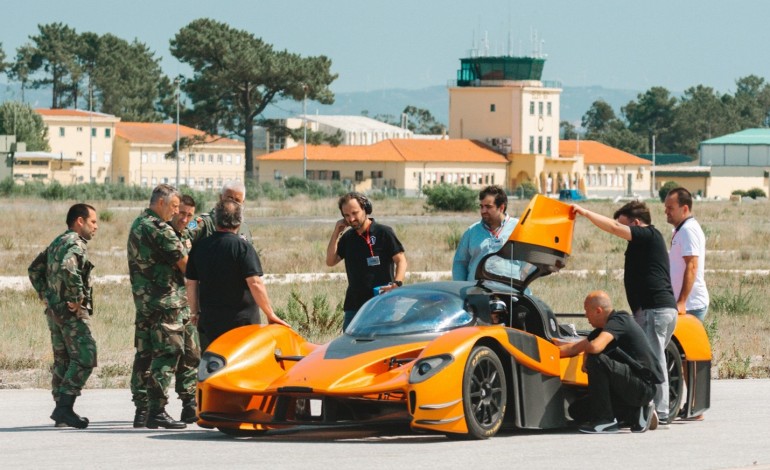 Adamastor Fúria é o primeiro carro de alto desempenho desenhado e fabricado em Portugal