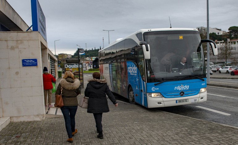 rapida-transportou-em-media-tres-passageiros-por-viagem-no-primeiro-ano-de-funcionamento