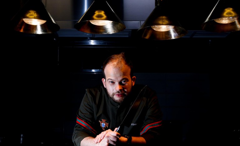 Natural das Meirinhas, o chef Flávio Silva trabalhou, entre 2018 e 2025, com a Federação Portuguesa de Futebol