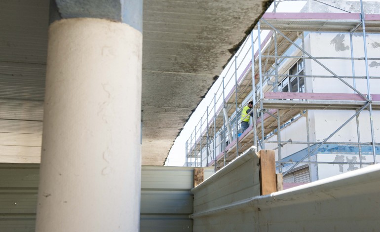 esalv-perde-obras-no-pavilhao-por-incumprimento-energetico