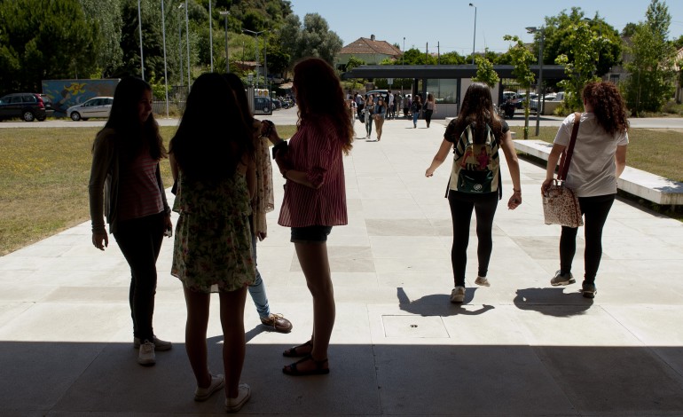 camara-de-leiria-e-policia-unidas-para-reforcar-seguranca-nas-escolas