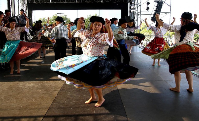 festas-do-sitio-promovem-talentos-da-nazare