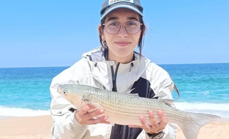 foi-a-pesca-lancou-a-linha-e-o-mundial-abocanhou-lhe-o-anzol