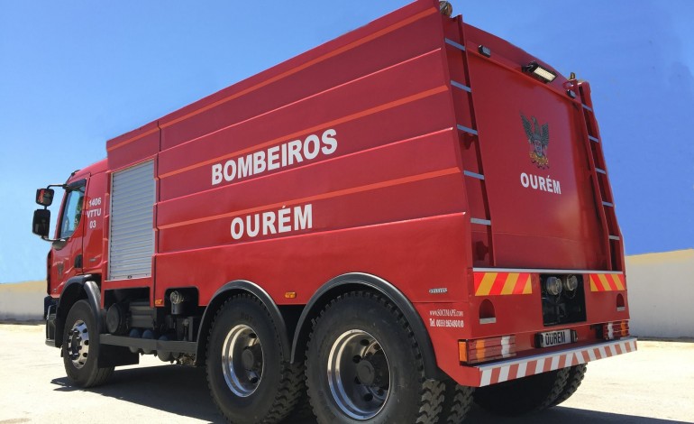 liga-dos-amigos-dos-bombeiros-da-freixianda-querem-nova-ambulancia-de-socorro