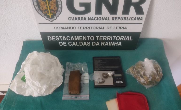 dois-homens-detidos-por-suspeita-de-trafico-de-droga-no-bombarral