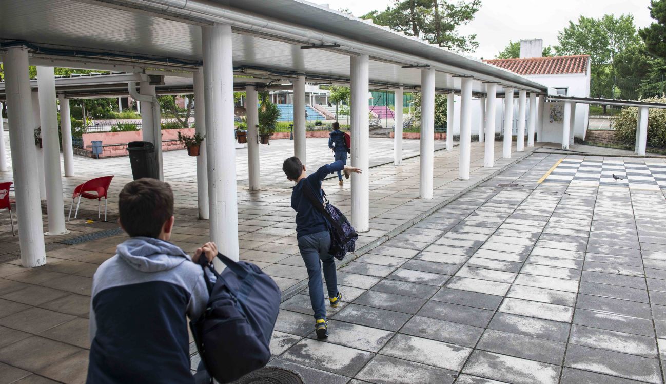 Escola D. Dinis participou no Torneio Distrital dos Clubes de