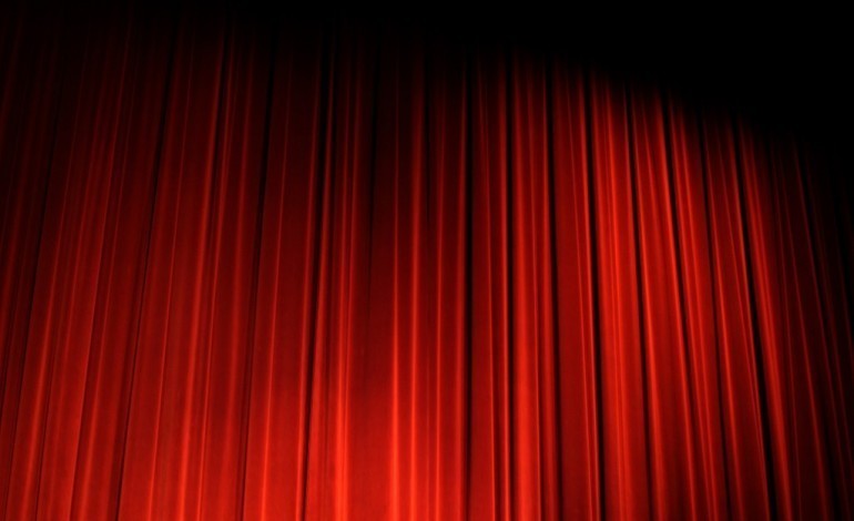 cenourem-uma-estreia-no-regresso-do-teatro-amador