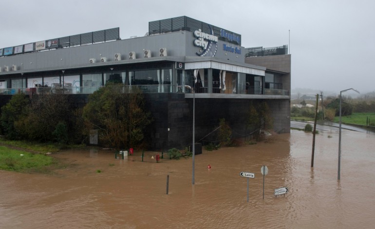 kristin-e-inundacoes-deixam-leiria-sem-cinemas-temporariamente