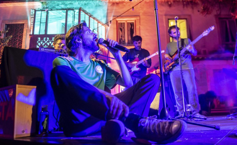 Concerto de Noko Woi (com Salvador Sobral) na noite de segunda-feira, 2 de Junho, na antiga Pousada da Juventude