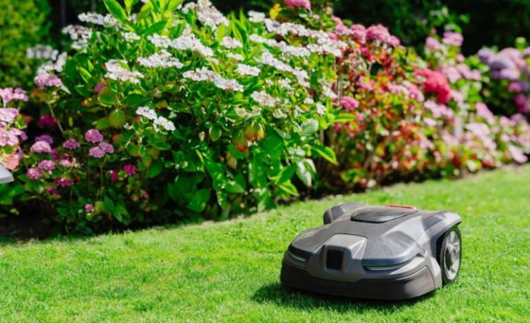 automower-a-mais-recente-geracao-de-robos-ao-servico-do-paisagismo