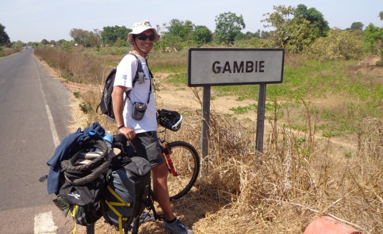 Viagem incluiu a travessia da Gâmbia