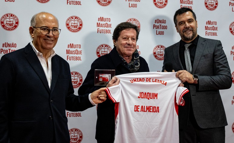 Homenagem a Joaquim de Almeida