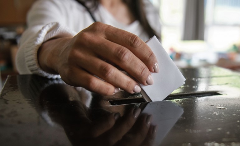 antonio-jose-seguro-vence-no-distrito-de-leiria-em-todos-os-concelhos