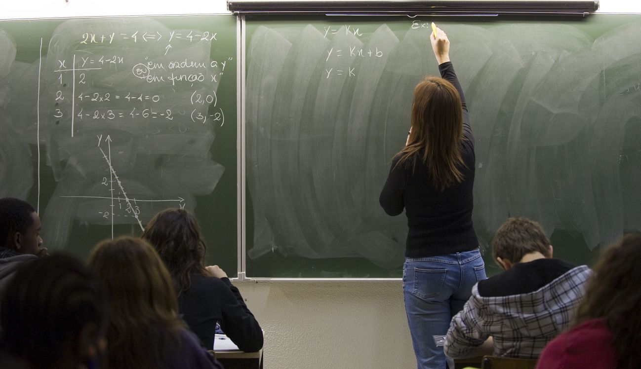 Jornal de Leiria - Colégio S. Miguel, uma escola 