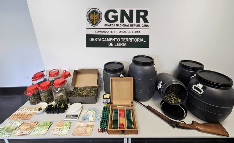 homem-de-64-anos-detido-por-trafico-de-droga-e-posse-ilegal-de-arma-em-porto-de-mos