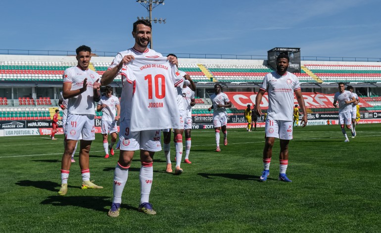 vitoria-mantem-uniao-de-leiria-na-luta-pela-subida
