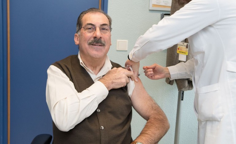 centro-hospitalar-de-leiria-aconselha-vacinacao-e-cuidados-para-prevenir-a-gripe-7801