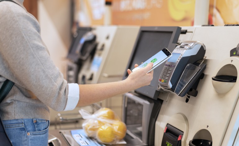 nao-e-por-se-usar-caixas-automaticas-que-os-combustiveis-sao-mais-baratos