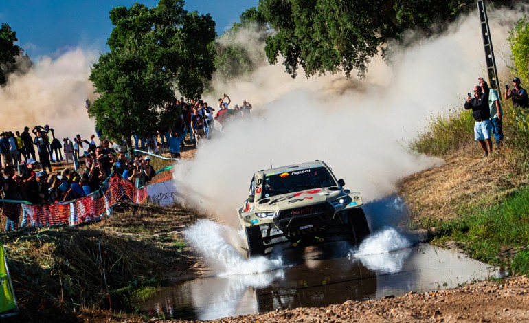 avaria-afasta-joao-ferreira-do-podio-no-rally-raid-portugal