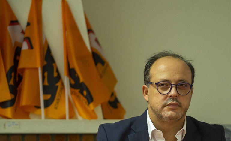 Hugo Oliveira (AD)