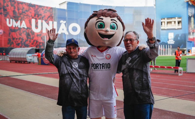 União de Leiria vence no dia em que convidou idosos do concelho a assistir ao jogo