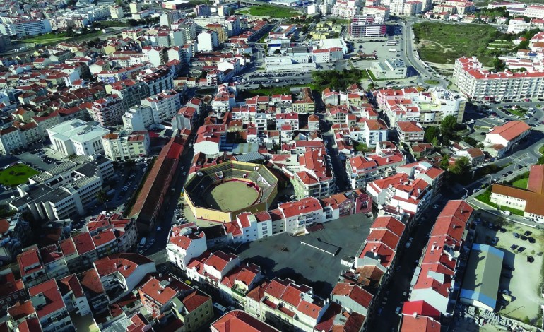 caldas-da-rainha-distingue-25-pessoas-e-entidades