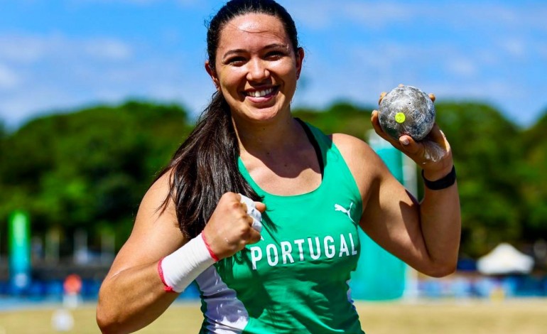 Eliana Bandeira, que treinou em Leiria, compete no lançamento do peso
