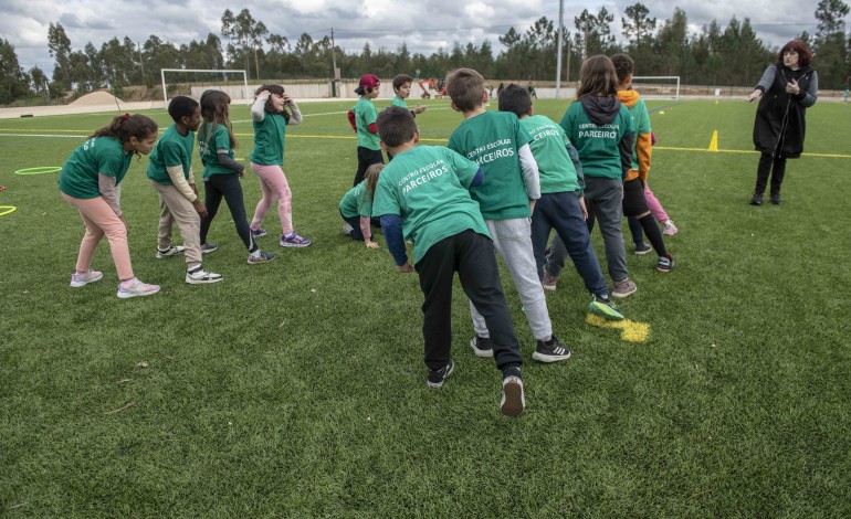 Actividades da iniciativa SuperQuinas marcaram a inauguração da Academia Desportiva