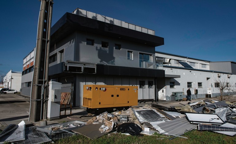 empresarios-queixam-se-da-demora-dos-apoios-e-lamentam-ausencia-de-adiantamentos