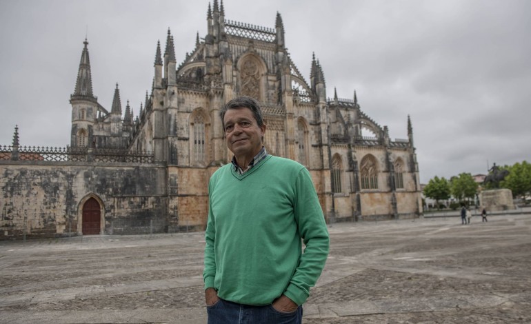 mosteiro-da-batalha-luis-ceica-capturou-mais-de-40-anos-em-milhares-de-imagens
