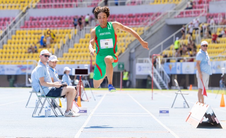João Matos compete hoje no triplo salto